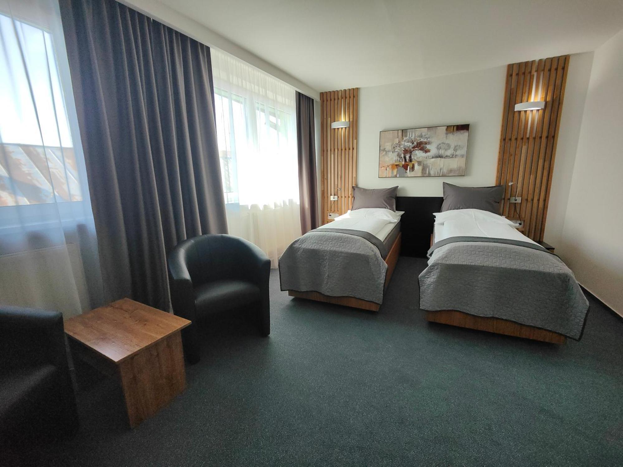 Hotel P7 Lucenec Exterior photo